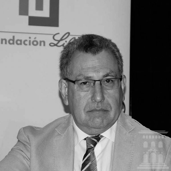Dr. Luís A. Moreno